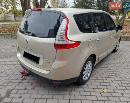 Бежевый Рено Гранд Сценик, объемом двигателя 1.9 л и пробегом 271 тыс. км за 6500 $, фото 2 на Automoto.ua