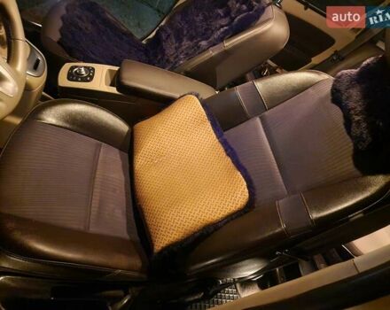 Бежевый Рено Гранд Сценик, объемом двигателя 1.9 л и пробегом 271 тыс. км за 6500 $, фото 10 на Automoto.ua