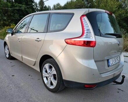 Бежевый Рено Гранд Сценик, объемом двигателя 2 л и пробегом 187 тыс. км за 7100 $, фото 5 на Automoto.ua