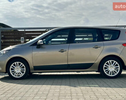 Бежевый Рено Гранд Сценик, объемом двигателя 1.5 л и пробегом 186 тыс. км за 9450 $, фото 13 на Automoto.ua
