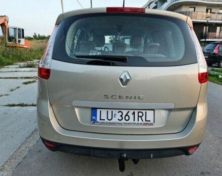 Бежевый Рено Гранд Сценик, объемом двигателя 2 л и пробегом 187 тыс. км за 7100 $, фото 6 на Automoto.ua