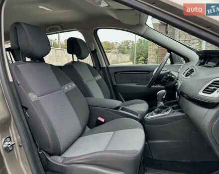 Бежевый Рено Гранд Сценик, объемом двигателя 1.5 л и пробегом 186 тыс. км за 9450 $, фото 87 на Automoto.ua