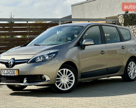 Бежевый Рено Гранд Сценик, объемом двигателя 1.5 л и пробегом 186 тыс. км за 9450 $, фото 1 на Automoto.ua