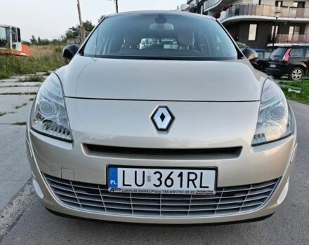 Бежевый Рено Гранд Сценик, объемом двигателя 2 л и пробегом 187 тыс. км за 7100 $, фото 1 на Automoto.ua