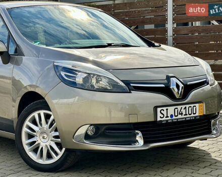 Бежевый Рено Гранд Сценик, объемом двигателя 1.5 л и пробегом 186 тыс. км за 9450 $, фото 29 на Automoto.ua