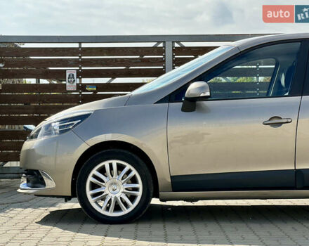 Бежевый Рено Гранд Сценик, объемом двигателя 1.5 л и пробегом 186 тыс. км за 9450 $, фото 11 на Automoto.ua