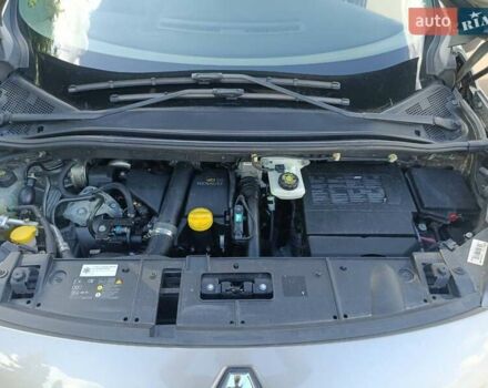 Бежевий Рено Гранд Сценік, об'ємом двигуна 1.5 л та пробігом 230 тис. км за 8800 $, фото 17 на Automoto.ua