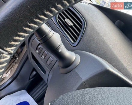 Бежевый Рено Гранд Сценик, объемом двигателя 2 л и пробегом 241 тыс. км за 13000 $, фото 42 на Automoto.ua