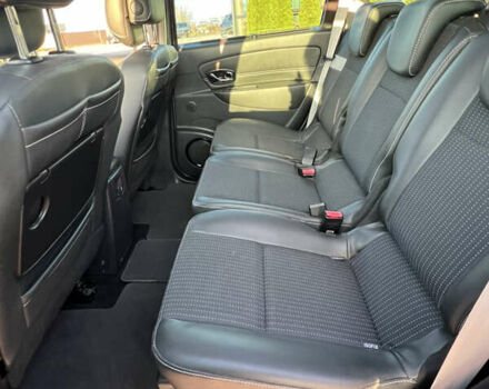 Бежевый Рено Гранд Сценик, объемом двигателя 1.6 л и пробегом 171 тыс. км за 10200 $, фото 21 на Automoto.ua