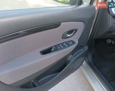 Бежевый Рено Гранд Сценик, объемом двигателя 1.5 л и пробегом 228 тыс. км за 8999 $, фото 23 на Automoto.ua