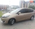 Бежевий Рено Гранд Сценік, об'ємом двигуна 1.5 л та пробігом 235 тис. км за 8400 $, фото 1 на Automoto.ua