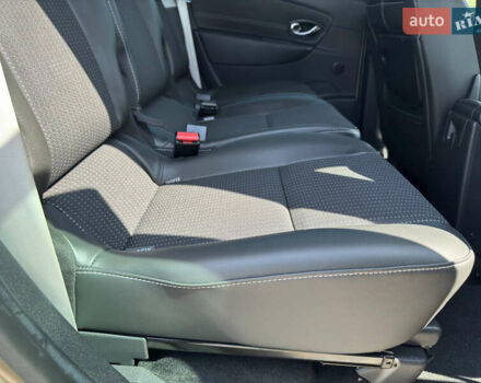 Бежевый Рено Гранд Сценик, объемом двигателя 2 л и пробегом 241 тыс. км за 13000 $, фото 28 на Automoto.ua