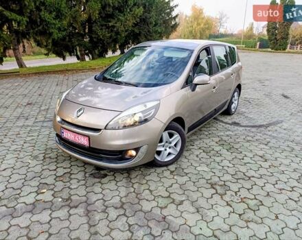 Бежевый Рено Гранд Сценик, объемом двигателя 1.5 л и пробегом 228 тыс. км за 8999 $, фото 10 на Automoto.ua