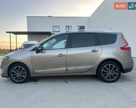 Рено Гранд Сценик 2013 в Луцке на Automoto.ua Бежевый Рено Гранд Сценик, объемом двигателя 1.46 л и пробегом 253 тыс. км за 8399 $, фото 1 на Automoto.ua