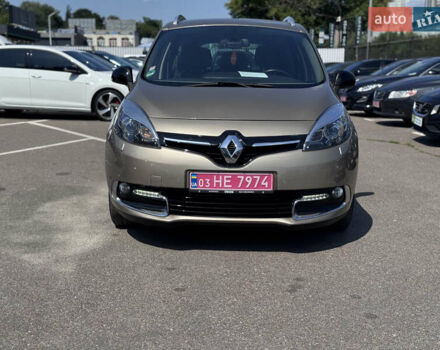Бежевый Рено Гранд Сценик, объемом двигателя 2 л и пробегом 241 тыс. км за 13000 $, фото 1 на Automoto.ua