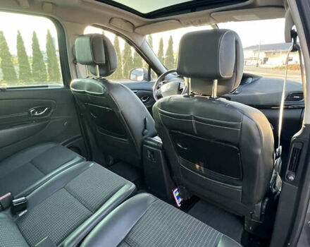 Бежевый Рено Гранд Сценик, объемом двигателя 1.6 л и пробегом 171 тыс. км за 10200 $, фото 25 на Automoto.ua