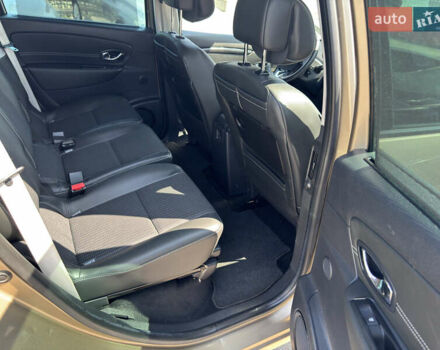 Бежевый Рено Гранд Сценик, объемом двигателя 2 л и пробегом 241 тыс. км за 13000 $, фото 27 на Automoto.ua