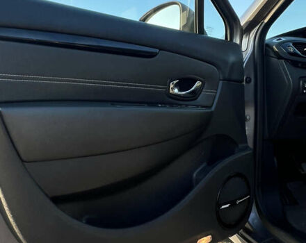 Бежевый Рено Гранд Сценик, объемом двигателя 1.6 л и пробегом 171 тыс. км за 10200 $, фото 13 на Automoto.ua