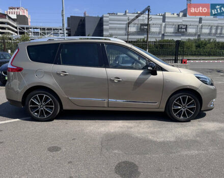 Бежевый Рено Гранд Сценик, объемом двигателя 2 л и пробегом 241 тыс. км за 13000 $, фото 8 на Automoto.ua