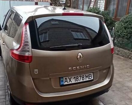 Бежевий Рено Гранд Сценік, об'ємом двигуна 1.5 л та пробігом 230 тис. км за 9300 $, фото 2 на Automoto.ua