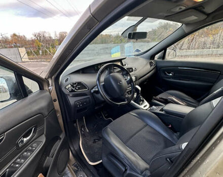 Бежевый Рено Гранд Сценик, объемом двигателя 1.46 л и пробегом 245 тыс. км за 8000 $, фото 6 на Automoto.ua