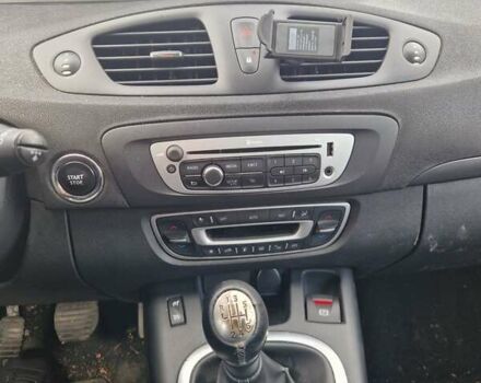 Бежевий Рено Гранд Сценік, об'ємом двигуна 1.5 л та пробігом 222 тис. км за 7500 $, фото 5 на Automoto.ua