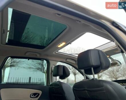 Бежевий Рено Гранд Сценік, об'ємом двигуна 1.5 л та пробігом 131 тис. км за 12800 $, фото 44 на Automoto.ua