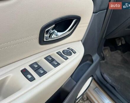 Бежевий Рено Гранд Сценік, об'ємом двигуна 1.5 л та пробігом 131 тис. км за 12800 $, фото 49 на Automoto.ua