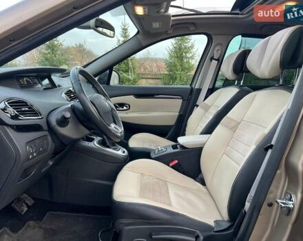 Бежевий Рено Гранд Сценік, об'ємом двигуна 1.5 л та пробігом 131 тис. км за 12800 $, фото 48 на Automoto.ua