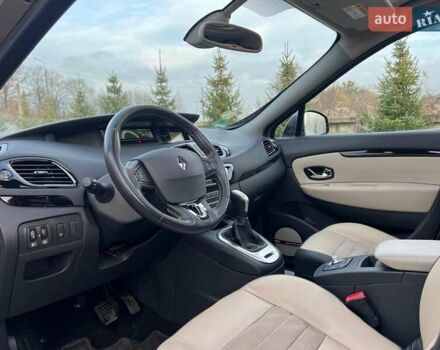 Бежевий Рено Гранд Сценік, об'ємом двигуна 1.5 л та пробігом 131 тис. км за 12800 $, фото 19 на Automoto.ua