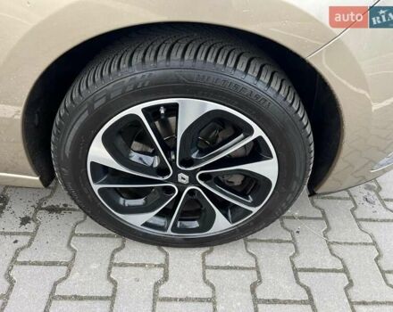 Бежевий Рено Гранд Сценік, об'ємом двигуна 1.5 л та пробігом 131 тис. км за 12800 $, фото 8 на Automoto.ua