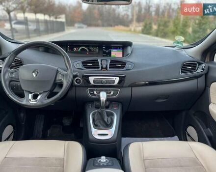 Бежевий Рено Гранд Сценік, об'ємом двигуна 1.5 л та пробігом 131 тис. км за 12800 $, фото 15 на Automoto.ua