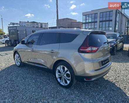 Бежевий Рено Гранд Сценік, об'ємом двигуна 1.5 л та пробігом 200 тис. км за 15900 $, фото 9 на Automoto.ua