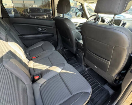 Бежевий Рено Гранд Сценік, об'ємом двигуна 1.5 л та пробігом 200 тис. км за 15900 $, фото 32 на Automoto.ua