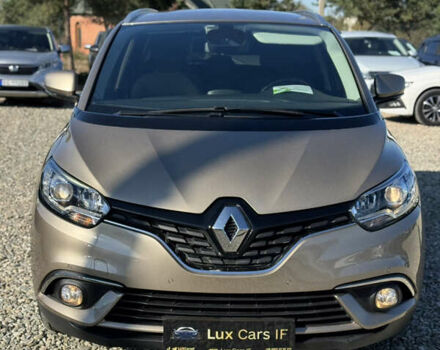 Бежевий Рено Гранд Сценік, об'ємом двигуна 1.5 л та пробігом 200 тис. км за 15900 $, фото 36 на Automoto.ua