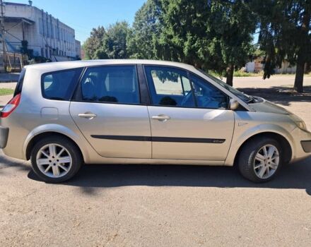 Бежевый Рено Гранд Сценик, объемом двигателя 2 л и пробегом 220 тыс. км за 4200 $, фото 2 на Automoto.ua