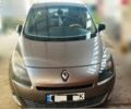 Бежевый Рено Гранд Сценик, объемом двигателя 1.5 л и пробегом 381 тыс. км за 8200 $, фото 2 на Automoto.ua