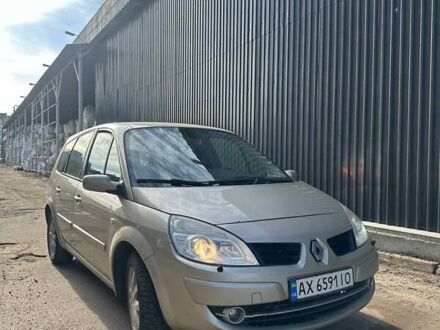 Бежевый Рено Гранд Сценик, объемом двигателя 2 л и пробегом 228 тыс. км за 5200 $, фото 1 на Automoto.ua