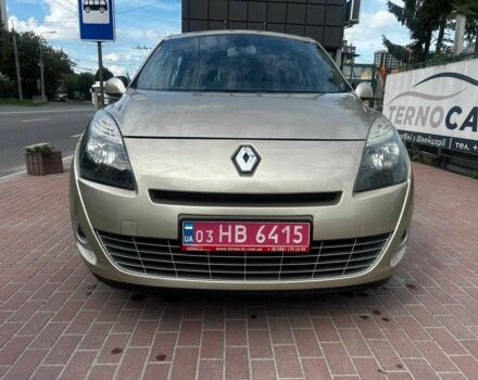 Бежевый Рено Гранд Сценик, объемом двигателя 2 л и пробегом 199 тыс. км за 6290 $, фото 1 на Automoto.ua