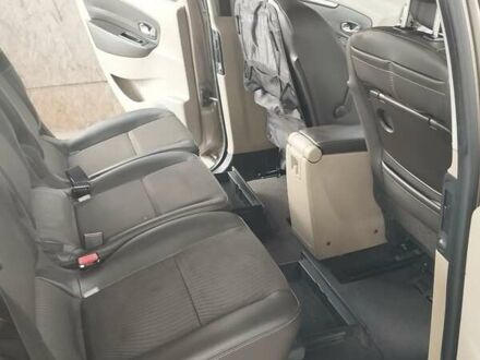 Бежевый Рено Гранд Сценик, объемом двигателя 1.4 л и пробегом 388 тыс. км за 6900 $, фото 1 на Automoto.ua