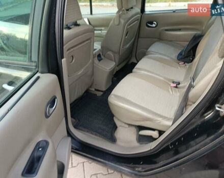 Черный Рено Гранд Сценик, объемом двигателя 1.9 л и пробегом 484 тыс. км за 4400 $, фото 8 на Automoto.ua