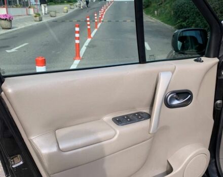 Черный Рено Гранд Сценик, объемом двигателя 2 л и пробегом 346 тыс. км за 3800 $, фото 17 на Automoto.ua