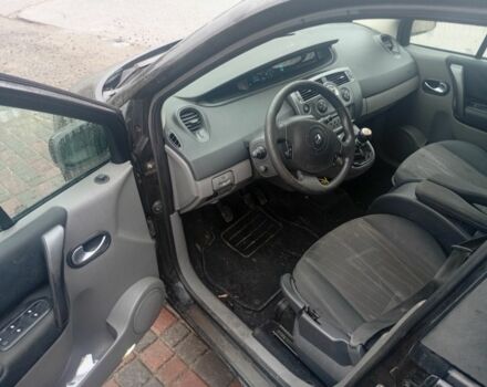 Чорний Рено Гранд Сценік, об'ємом двигуна 0 л та пробігом 250 тис. км за 1950 $, фото 7 на Automoto.ua