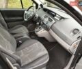 Черный Рено Гранд Сценик, объемом двигателя 2 л и пробегом 225 тыс. км за 5600 $, фото 19 на Automoto.ua