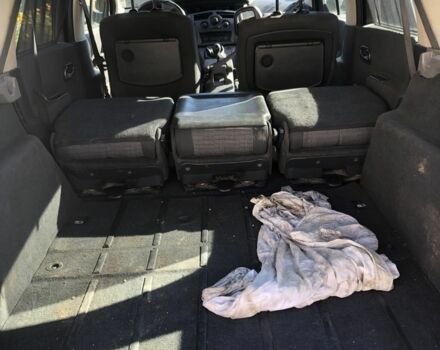 Черный Рено Гранд Сценик, объемом двигателя 1.9 л и пробегом 350 тыс. км за 1750 $, фото 2 на Automoto.ua