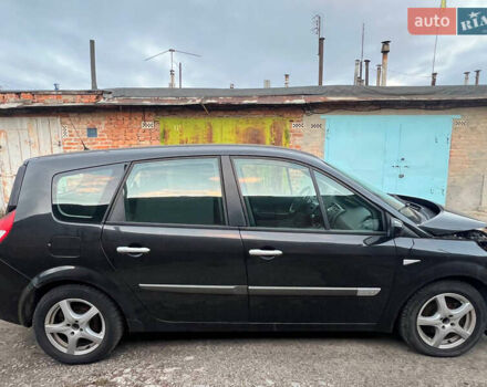 Рено Гранд Сценик 2006 в Белой Церкве на Automoto.ua Черный Рено Гранд Сценик, объемом двигателя 2 л и пробегом 170 тыс. км за 2900 $, фото 5 на Automoto.ua