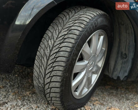 Черный Рено Гранд Сценик, объемом двигателя 2 л и пробегом 211 тыс. км за 5600 $, фото 49 на Automoto.ua