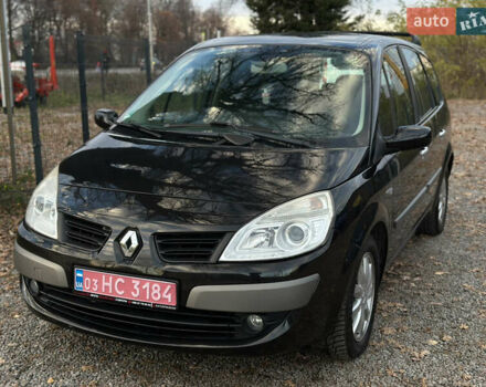 Черный Рено Гранд Сценик, объемом двигателя 2 л и пробегом 211 тыс. км за 5600 $, фото 5 на Automoto.ua