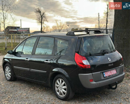 Черный Рено Гранд Сценик, объемом двигателя 2 л и пробегом 211 тыс. км за 5600 $, фото 12 на Automoto.ua