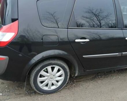 Черный Рено Гранд Сценик, объемом двигателя 2 л и пробегом 270 тыс. км за 6200 $, фото 2 на Automoto.ua